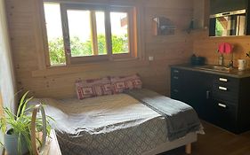 Studio 1 pièce situé dans un chalet